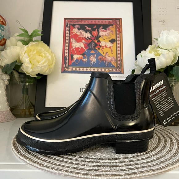 Baffin women’s waterproof short boots - Picture 3 of 10